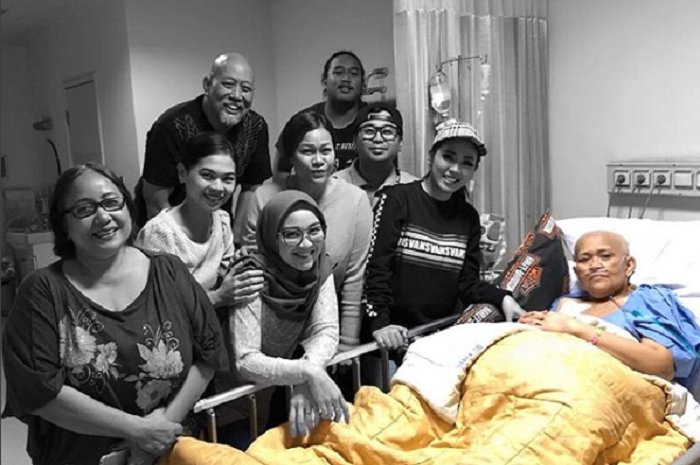 Soimah turut berbelasungkawa atas kepergian istri Indro Warkop