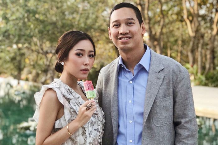 Cantiknya Rosalyndinata Gunawan, Menantu Keluarga Bakrie yang Rayakan Tahun Baru di Singapura Meski Sedang Hamil Besar