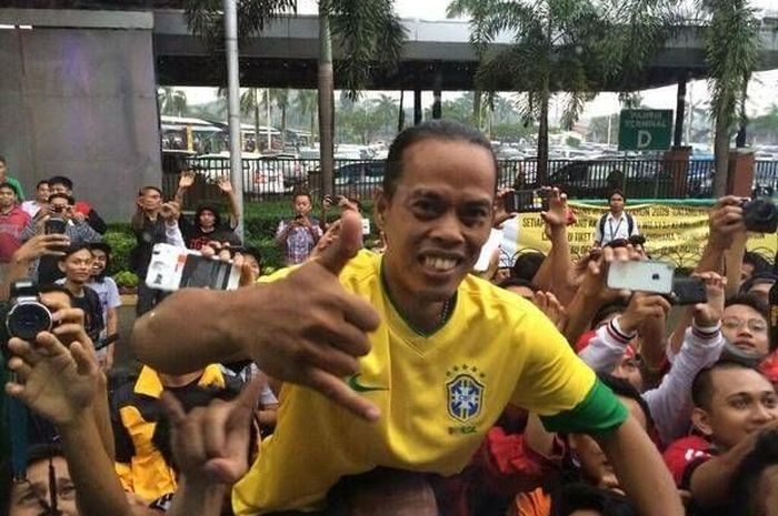 Ronaldikin yang terkenal karena mirip pesepakbola Ronaldinho meninggal dunia pada Selasa (22/1/2019)