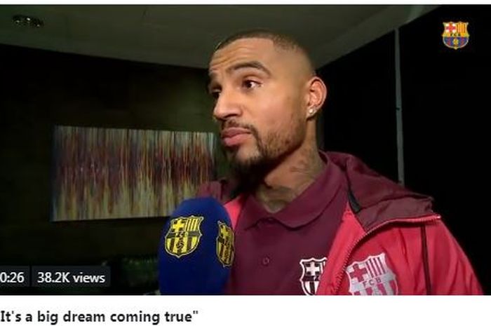 Kevin-Prince Boateng dipinjam Barcelona dari Sassuolo.