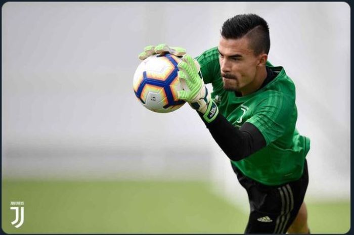 Kiper Juventus, Emil Audero Mulyadi.