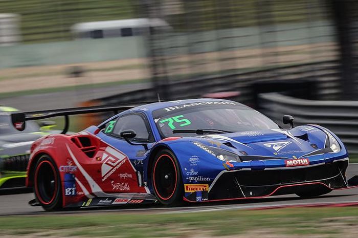 Ferrari  pada Ajang Blancpain World Challenge Asia