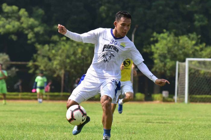 Gelandang Persib Bandung, Erwin Ramdani