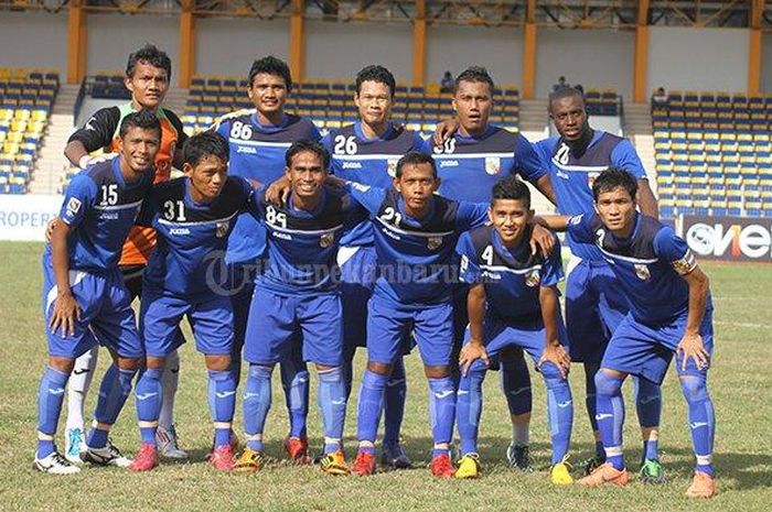 Khairunnas Afrizal saat masih membela PSPS Riau.