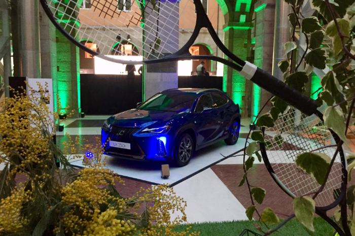 Lexus resmi menjadi official car ajang FInal Davis Cup 2019.