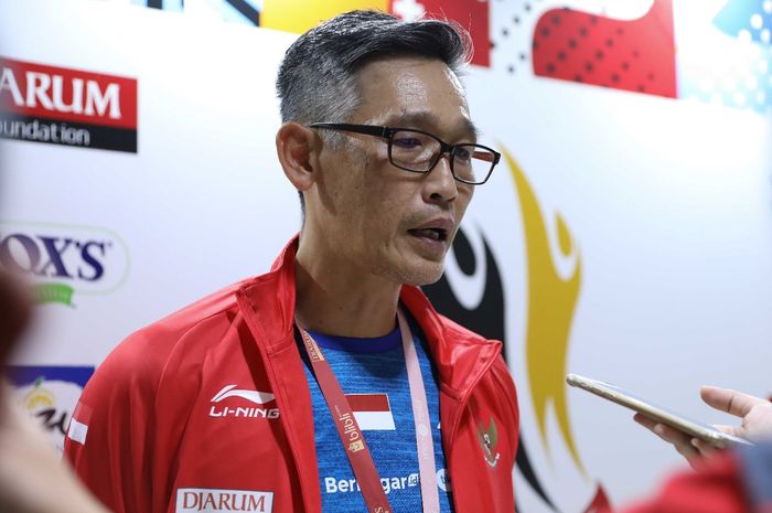 Manajer tim PB Djarum, Fung Permadi berbicara kepada media di sela penyelenggaraan Djarum Badminton Superliga 2019 di GOR Sabuga, Bandung, Rabu (20/2/2019).