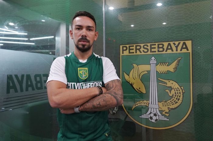 Gelandang serang Persebaya Surabaya, Damian Lizio.