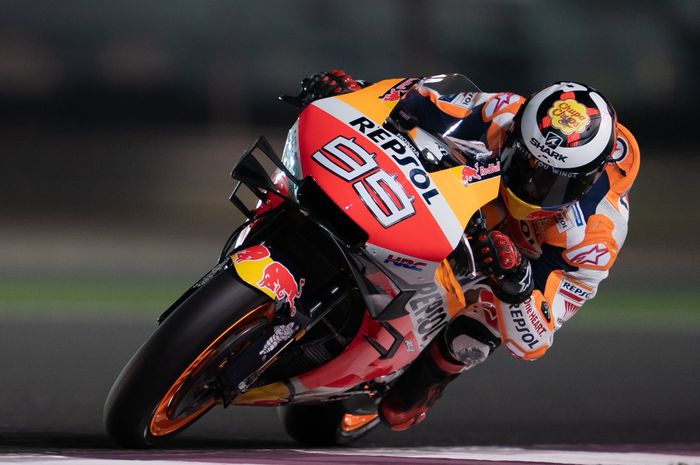 Jorge Lorenzo (Repsol Honda) menunjukkan peningkatan performa saat tampil pada hari terakhir tes pramusim MotoGP 2019, Senin (25/2/2019).