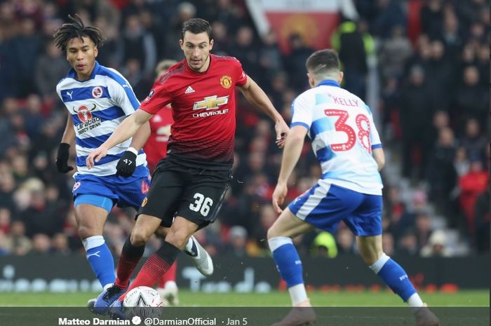 Pemain sayap Manchester United, Matteo Darmian dikabarkan kembali diminati oleh Inter Milan untuk didatangkan pada musim panas nanti.