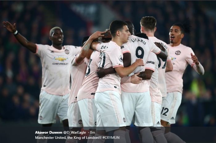 Manchester United sukses mengalahkan tuan rumah Crystal Palace dengan meyakinkan lewat dua gol Lukaku dan 1 gol Ashley Young.