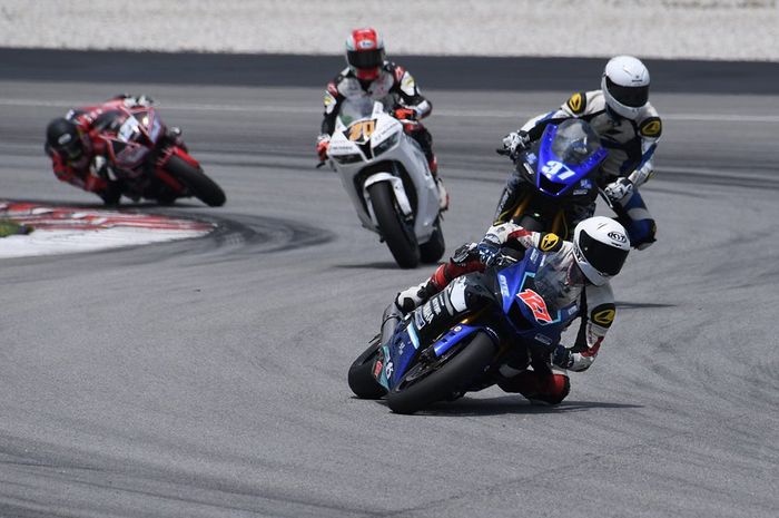 Suasana hari kedua tes pramusim ARRC 2019 kelas Super Sports 600 yang berlangsung di Sirkuit Sepang, Malaysia, pada Rabu (6/3/2019).