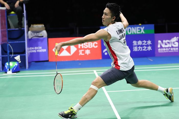 Pebulu tangkis tunggal putra Jepang, Kento Momota.