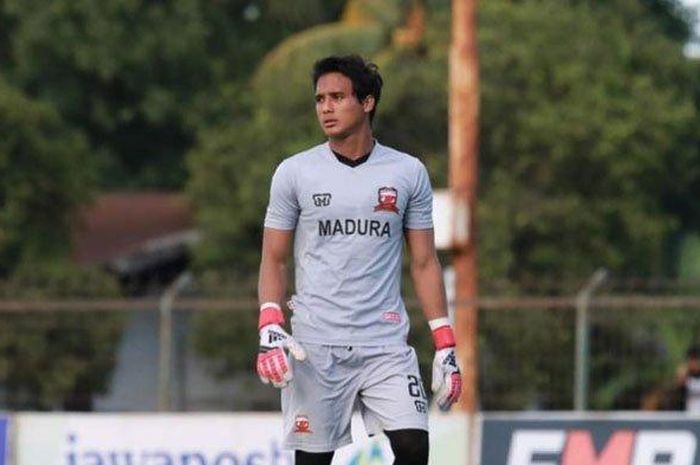 Kiper Madura United, M Ridho 