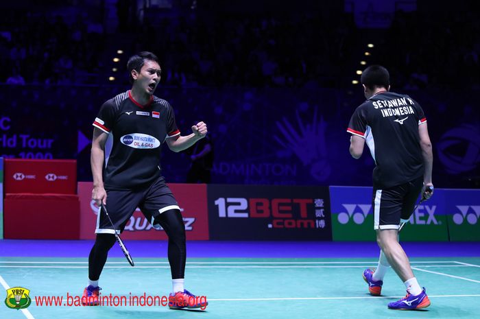 Pasangan ganda putra Indonesia, Mohammad Ahsan/Hendra Setiawan, berhasil tundukkan lawannya di babak pertama Swiss Open 2019, Rabu (13/3/2019).