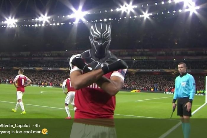 Selebrasi Pierre-Emerick Aubameyang setelah mencetak gol keduanya ke gawang Rennes.