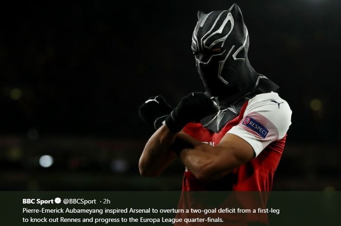 Selebrasi striker Arsenal, Piere-Emerick Aubameyang, menggunakan topeng Black Panther saat menghantar comeback Arsenal di Europa League 