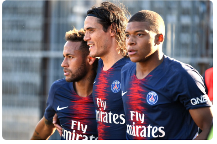 Trio penyerang PSG: Neymar, Edinson Cavani, Kylian Mbappe.