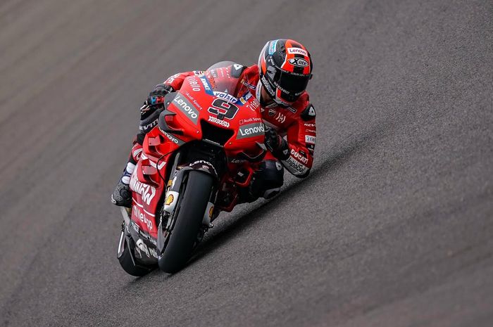 Danilo Petrucci saat menjalani sesi kualifikasi MotoGP Argentina 2019.