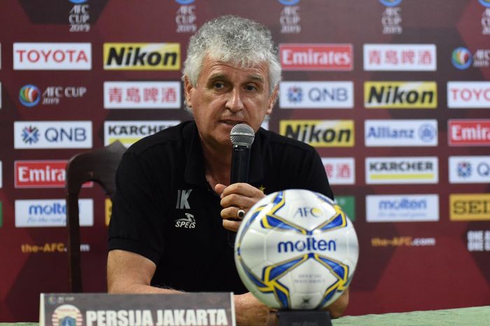 Pelatih Persija Jakarta, Ivan Kolev di koferensi pers selepas laga kontra Ceres Negros, di Stadion Panaad, Rabu (3/4/2019)