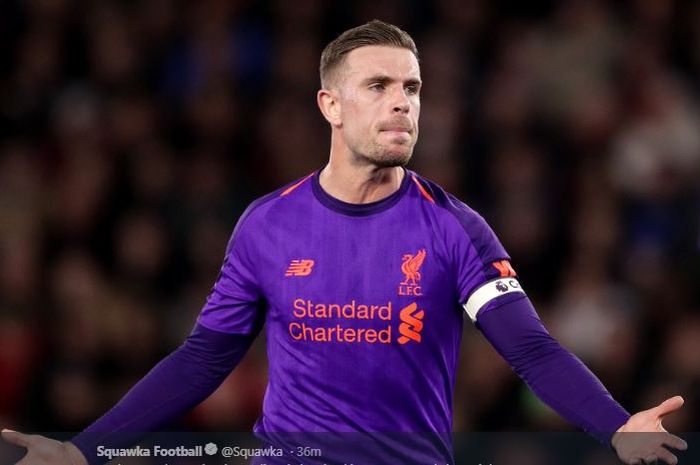 Gelandang Liverpool, Jordan Henderson, merayakan golnya dalam laga pekan ke-33 Liga Inggris kontra Southampton di Stadion St. Mary's, 5 April 2019.