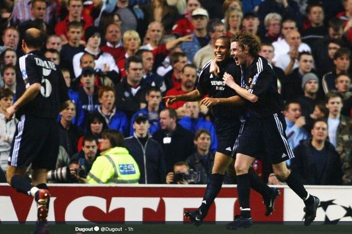 Ronaldo Luis Nazario de Lima mencetak hat-trick dalam laga leg kedua perempat final Liga Champions 2002-03 melawan Manchester United di Stadion Old Trafford, 23 April 2003.