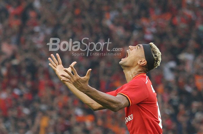 Pemain Persija Jakarta, Bruno Matos merayakan gol kegawang Ceres Negros FC pada laga penyisihan Grup G AFC CUP di Stadion Utama Gelora Bung Karno, Senayan, Jakarta,  Selasa (23/4/2019) dalam laga tersebut persija harus mengakui kekalahannya melawan Ceres dengan skor 2-3. 