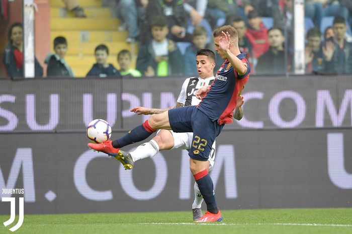 Bek Juventus, Joao Cancelo.