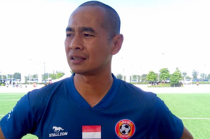 Mantan striker timnas Indonesia, Kurniawan Dwi Yulianto, resmi menjadi pelatih Sabah FA.