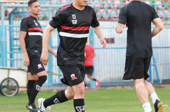 Pemain asal Jepang, Shodai Nishikawa, saat mengikuti sesi latihan bersama Madura United pada 2 Mei 2019.