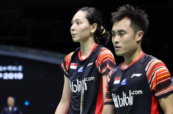 Hafiz Faizal/Gloria Emanuelle Widjaja saat bertanding di laga pamungkas penyisihan Grup B Piala Sudirman (Sudirman Cup) 2019, di Guangxi Sports Center Gymnasium, Nanning, China, Rabu (22/5/2019).