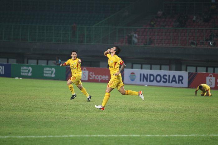 Gelandang Bhayangkara FC, Flavio Beck Junior