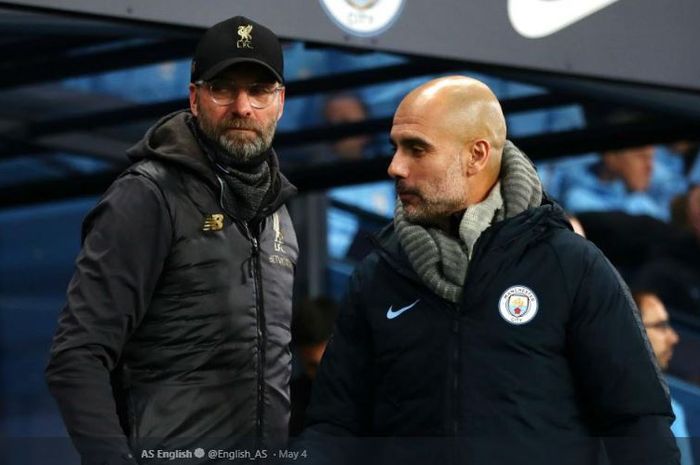 Pelatih Liverpool FC, Juergen Klopp, bersama Manajer Manchester City, Pep Guardiola. 