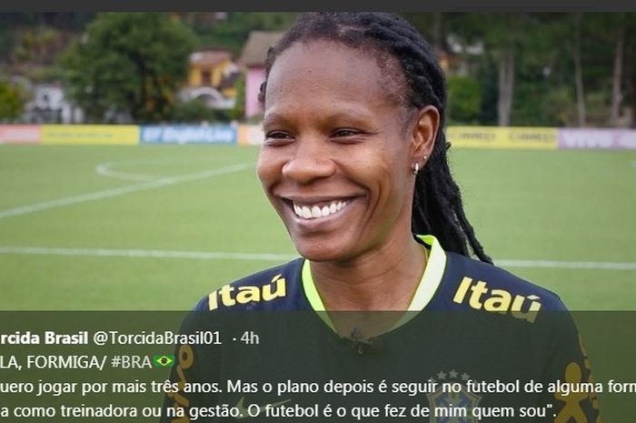 Gelandang timnas putri Brasil, Formiga.