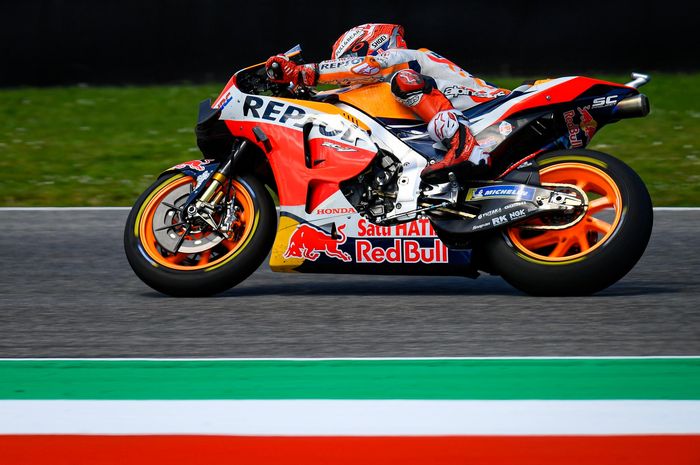 Pembalap Repsol Honda, Marc Marquez, menjalani balapan MotoGP Italia di Sirkuit Mugello, Minggu (2/6/2019).