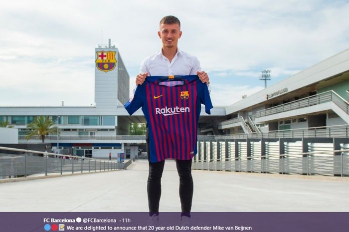 Bek kanan NAC Breda, Mike van Beijnen bergabung dengan Barcelona dengan status bebas transfer