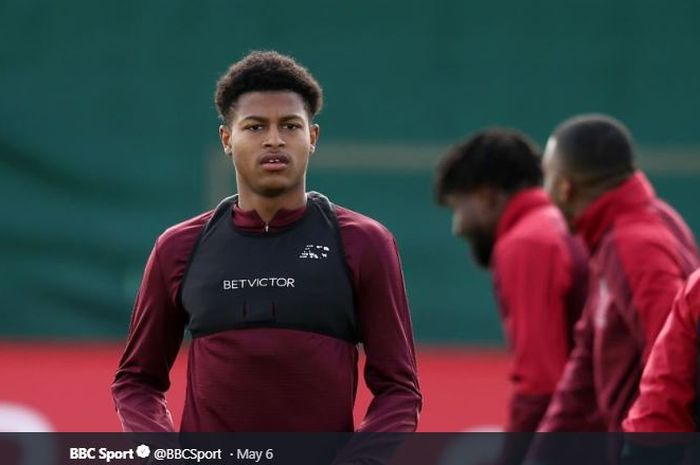 Penyerang muda Liverpool FC, Rhian Brewster, ternyata sempat membela Chelsea