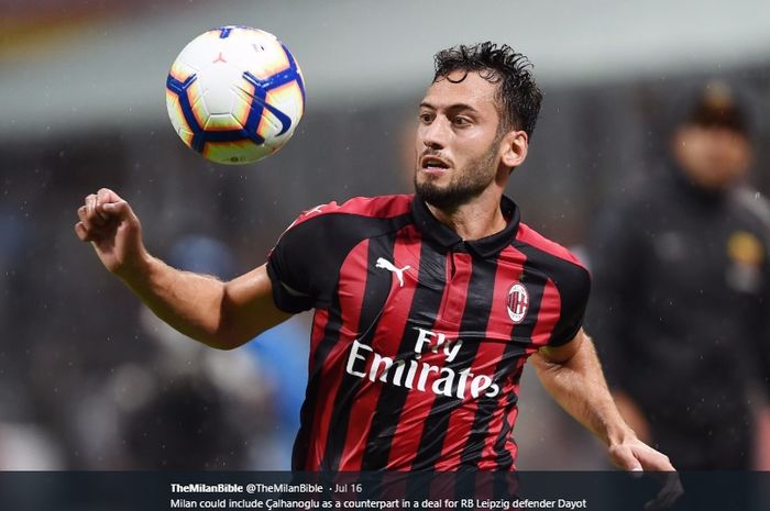 Pemain AC Milan asal Turki, Hakan Calhanoglu.