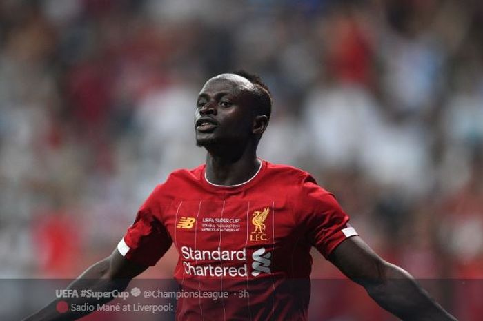 Penyerang sayap Liverpool FC, Sadio Mane, merayakan golnya dalam laga Piala Super Eropa 2019 kontra Chelsea di BJK Vodafone Park, 15 Agustus 2019.