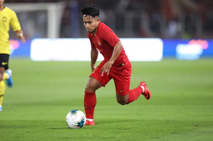 Pemain sayap timnas Indonesia, Andik Vermansah, pada laga kontra Malaysia pada Kualifikasi Piala Dunia di Stadion Utama Gelora Bung Karno (SUGBK), Kamis (5/9/2019).