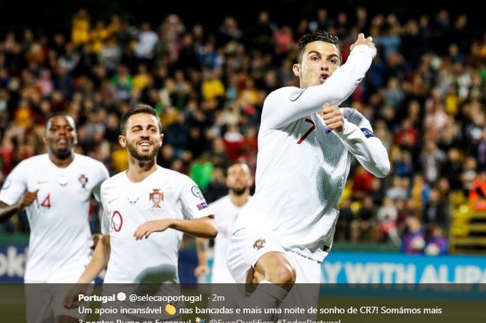 Megabintang timnas Portugal, Cristiano Ronaldo, merayakan gol yang dicetak ke gawang timnas Lithuania dalam laga Grup B Kualifikasi Euro 2020 di LFF Stadionas, Selasa (10/9/2019).