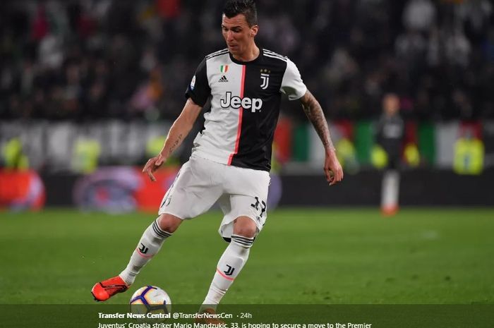 Penyerang senior Juventus, Mario Mandzukic, yang dikabarkan masuk dalam bidikan Manchester United.