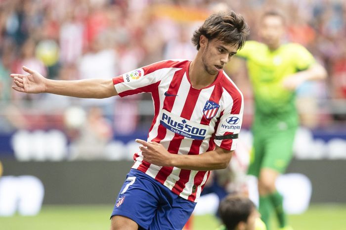 Penyerang Atletico Madrid, Joao Felix, yakin dirinya bisa saingi permainan Kylian Mbappe dan Erling Haaland di masa depan.