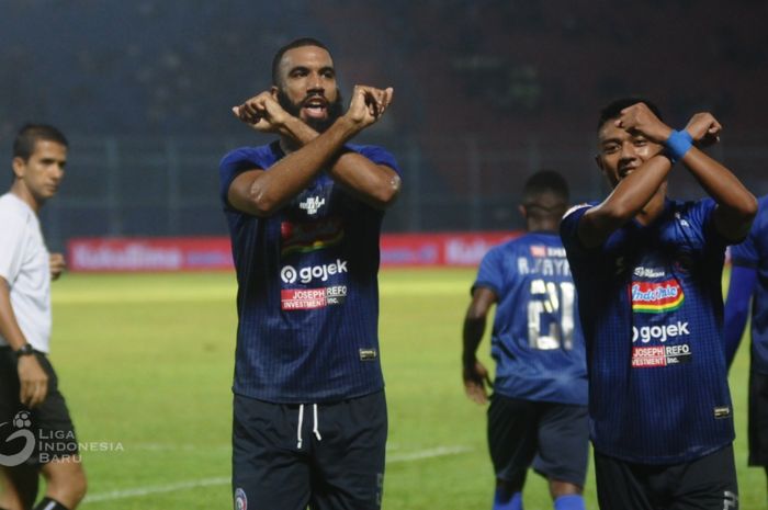 Selebrasi pemain Arema FC