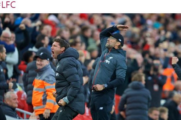 Ekspresi pelatih Liverpool, Juergen Klopp (kanan), dalam laga Liga Inggris melawan Leicester City di Stadion Anfield, Sabtu (5/10/2019).