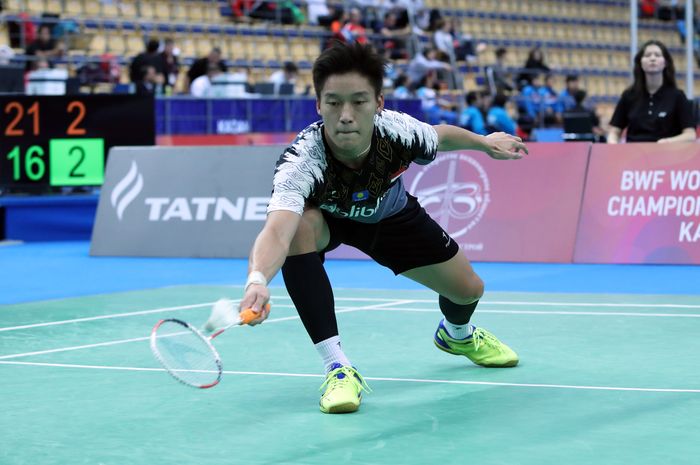 Pebulu tangkis tunggal putra Indonesia, Yonathan Ramlie, pada babak perempat final Kejuaraan Dunia Junior 2019 di Kazan, Rusia, Jumat  (11/10/2019).