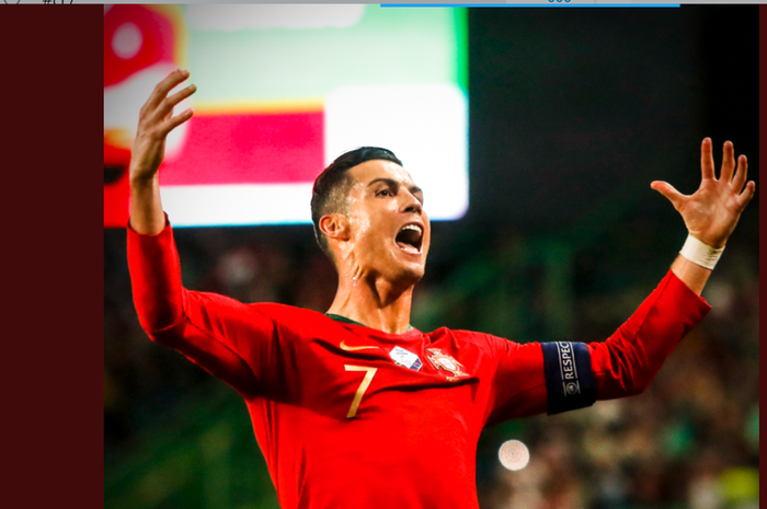 Cristiano Ronaldo merayakan gol ke gawang Luksemburg dalam lanjutan Kualifikasi Euro 2020, Jumat (11/10/2019).