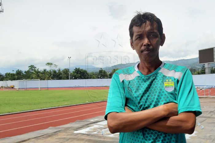 Pelatih Persib Putri, Iwan Bastaman. 