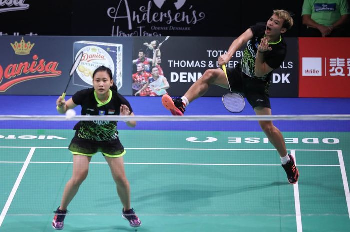 Pasangan ganda campuran Indonesia, Rinov Rivaldy/Pitha Haningtyas Mentari, tampil pada babak pertama Denmark Open 2019 di Odense Sports Park, Selasa (15/10/2019).