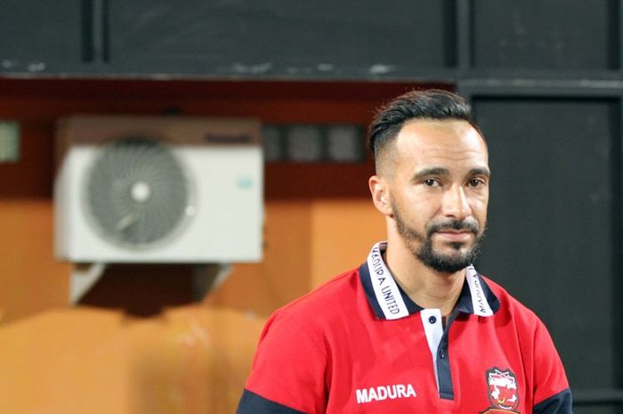 Mantan gelandang asing Madura United, Diego Assis.