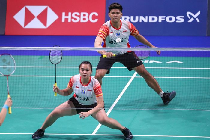 Pasangan ganda campuran Indonesia, Praveen Jordan/Melati Daeva Oktavianti, tampil pada semifinal Denmark Open 2019 di Odense Sportspark, Sabtu (19/10/2019).